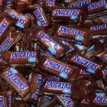 quality ferrero rocher t30 chocolate, kitkat , snickers,nutella - product's photo
